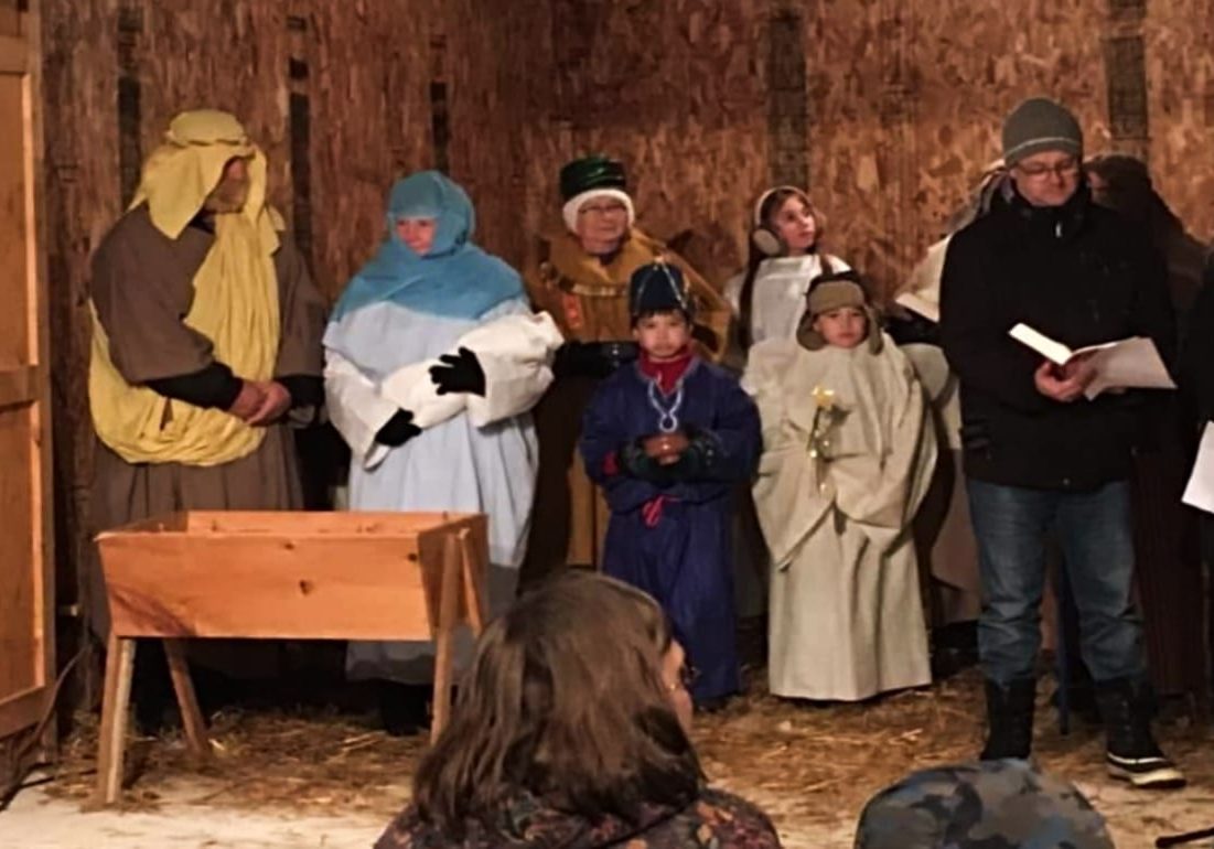 Live-Nativity