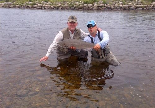 Ledges guide Andrew Anthony with guest Keith Brewster and nice hen salmon. This was the 4th fish Keith hooked on Saturday morning landing 3 and losing 1.