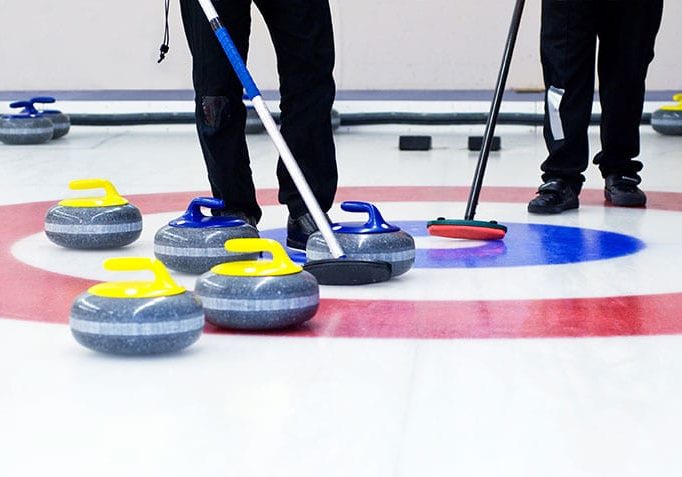 curling-curl-sweep-sport-ice