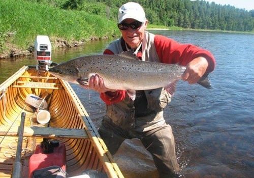 Ledges guide Lloyd Lyons with a nice June salmon hooked and landed by Richard Tingley.